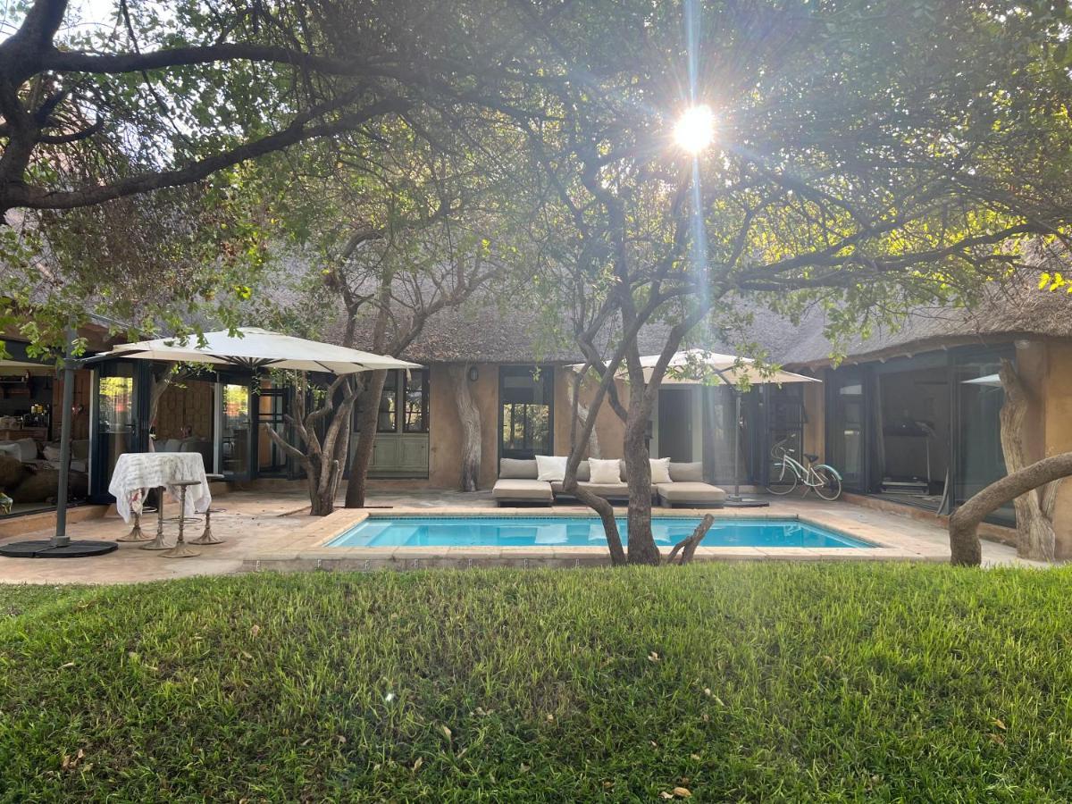Simba Safaris African Pride Exotic Lodge Lephalale Exterior foto
